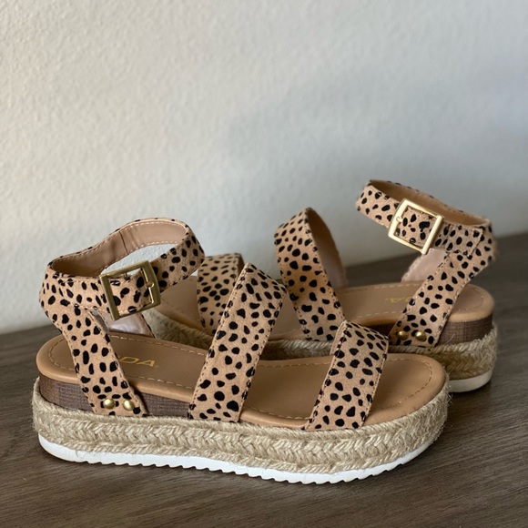 Espadrille Sandals - Picture 3 of 5